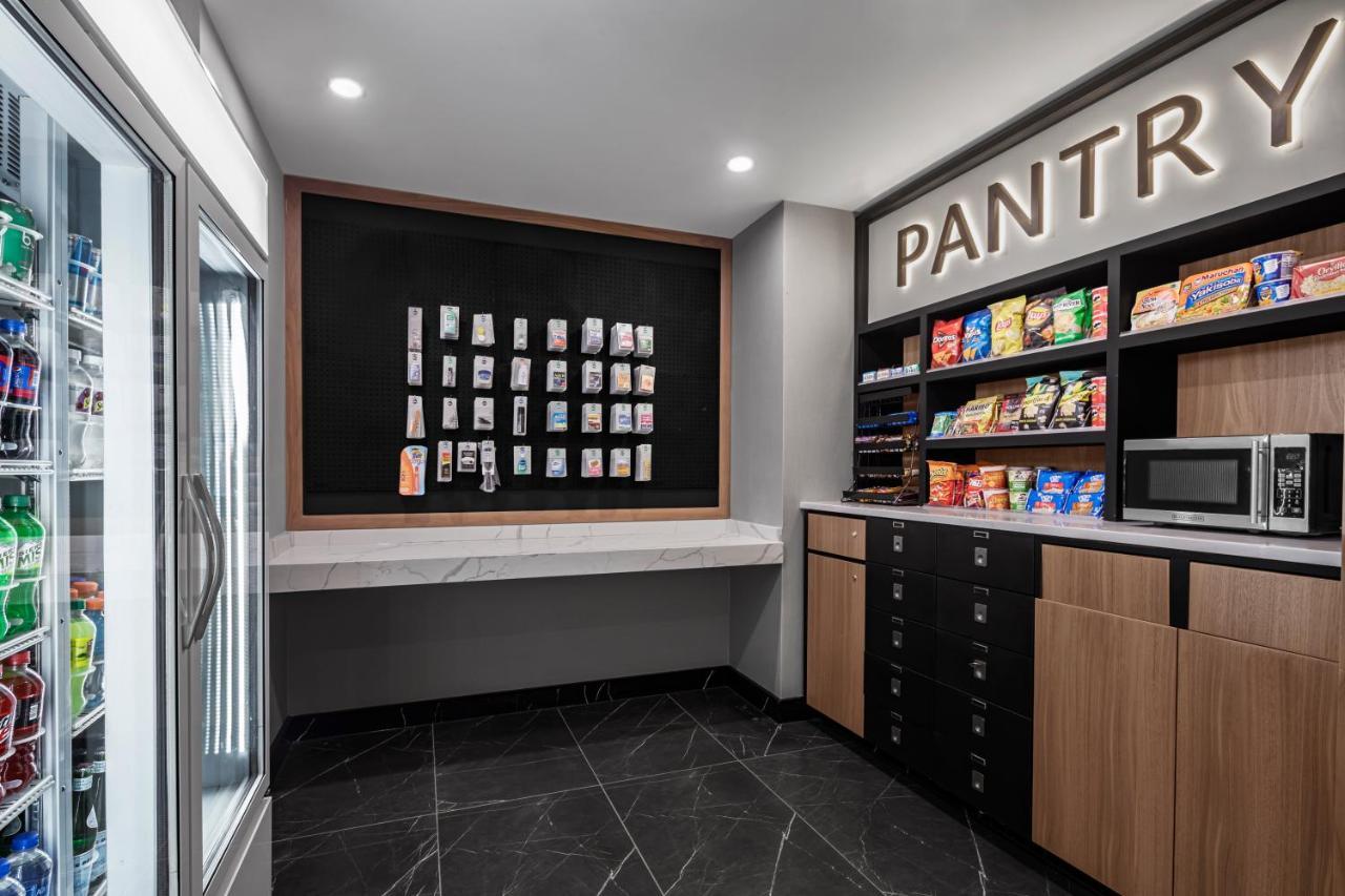 Four Points By Sheraton Flushing ニューヨーク エクステリア 写真